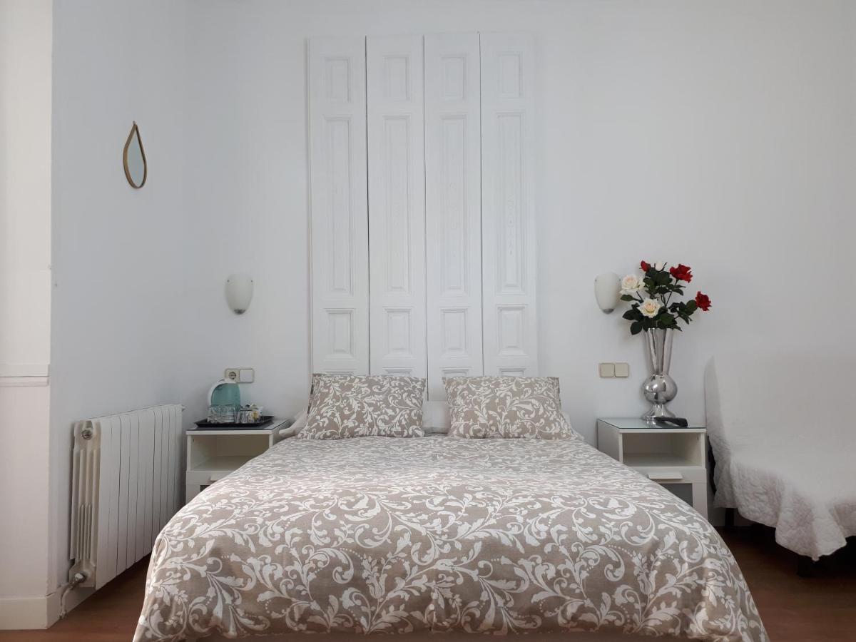 Hostal Casa Chueca Μαδρίτη Εξωτερικό φωτογραφία
