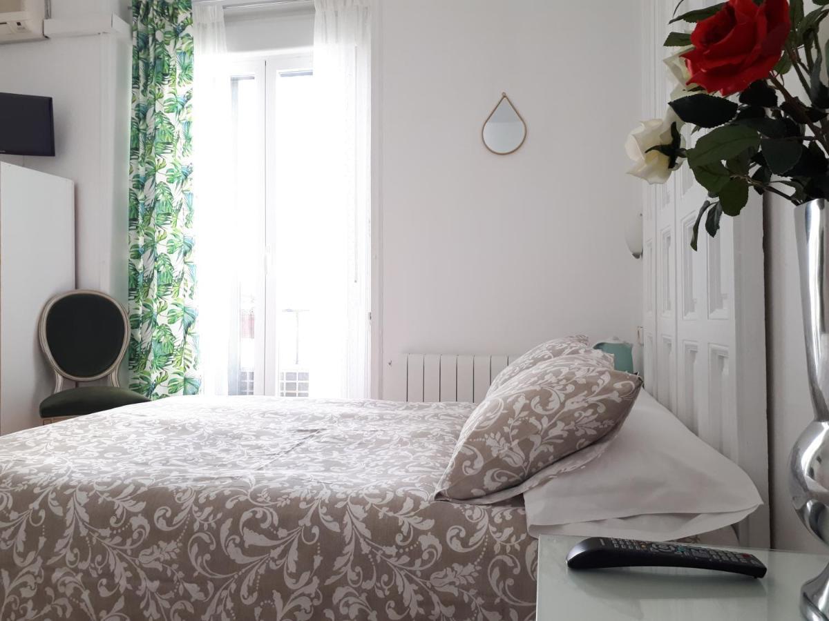 Hostal Casa Chueca Μαδρίτη Εξωτερικό φωτογραφία