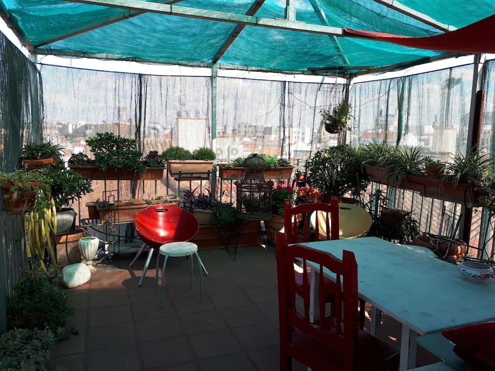 Hostal Casa Chueca Μαδρίτη Εξωτερικό φωτογραφία