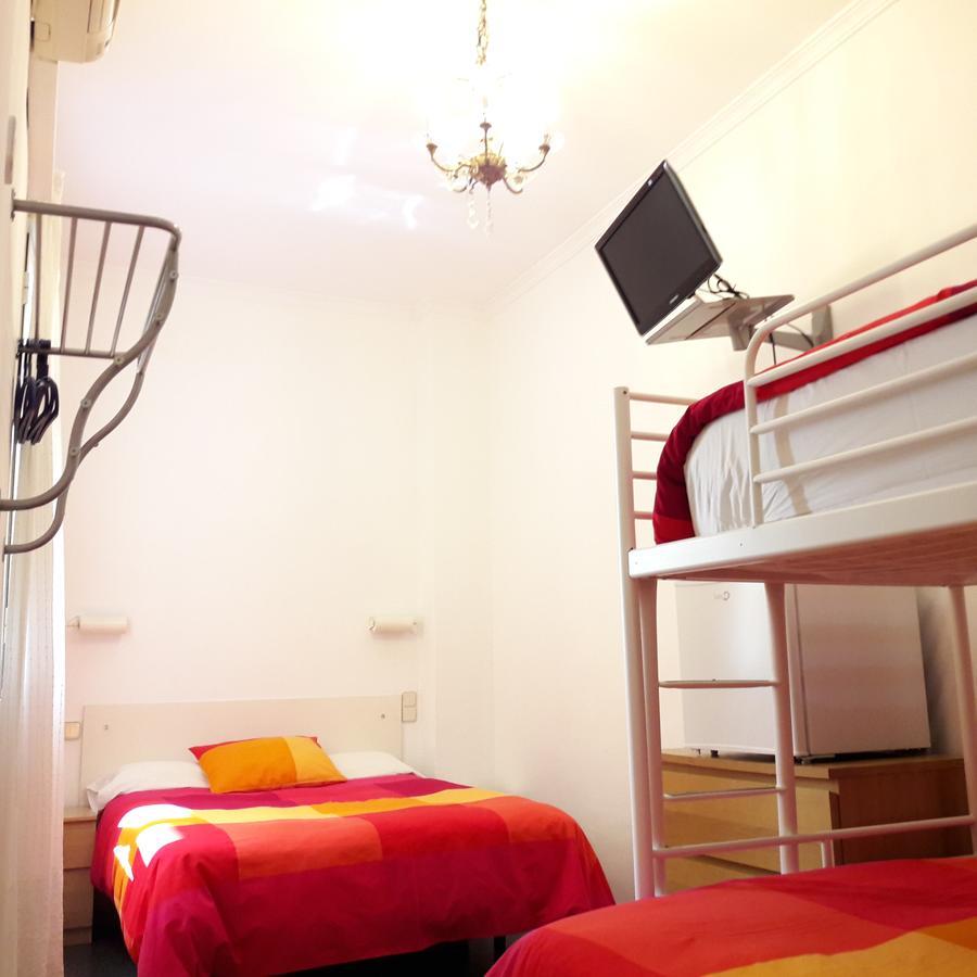 Hostal Casa Chueca Μαδρίτη Εξωτερικό φωτογραφία