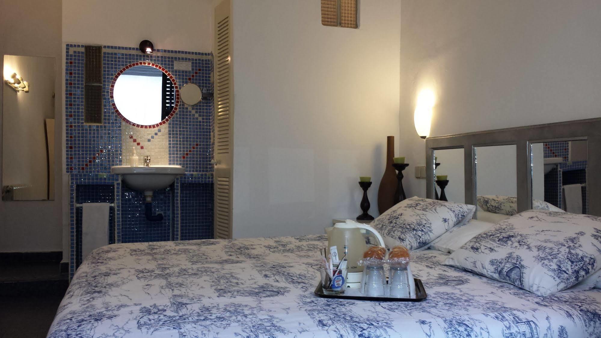 Hostal Casa Chueca Μαδρίτη Εξωτερικό φωτογραφία